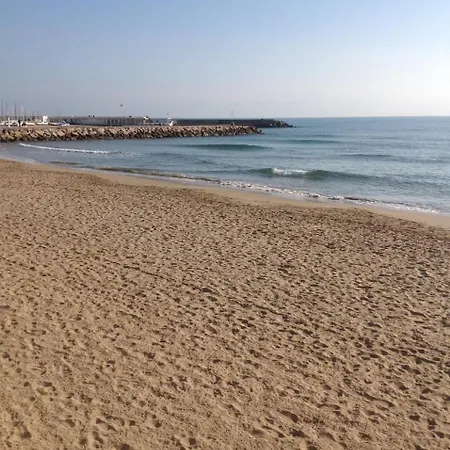 Apartamento En Frente De La Playa *